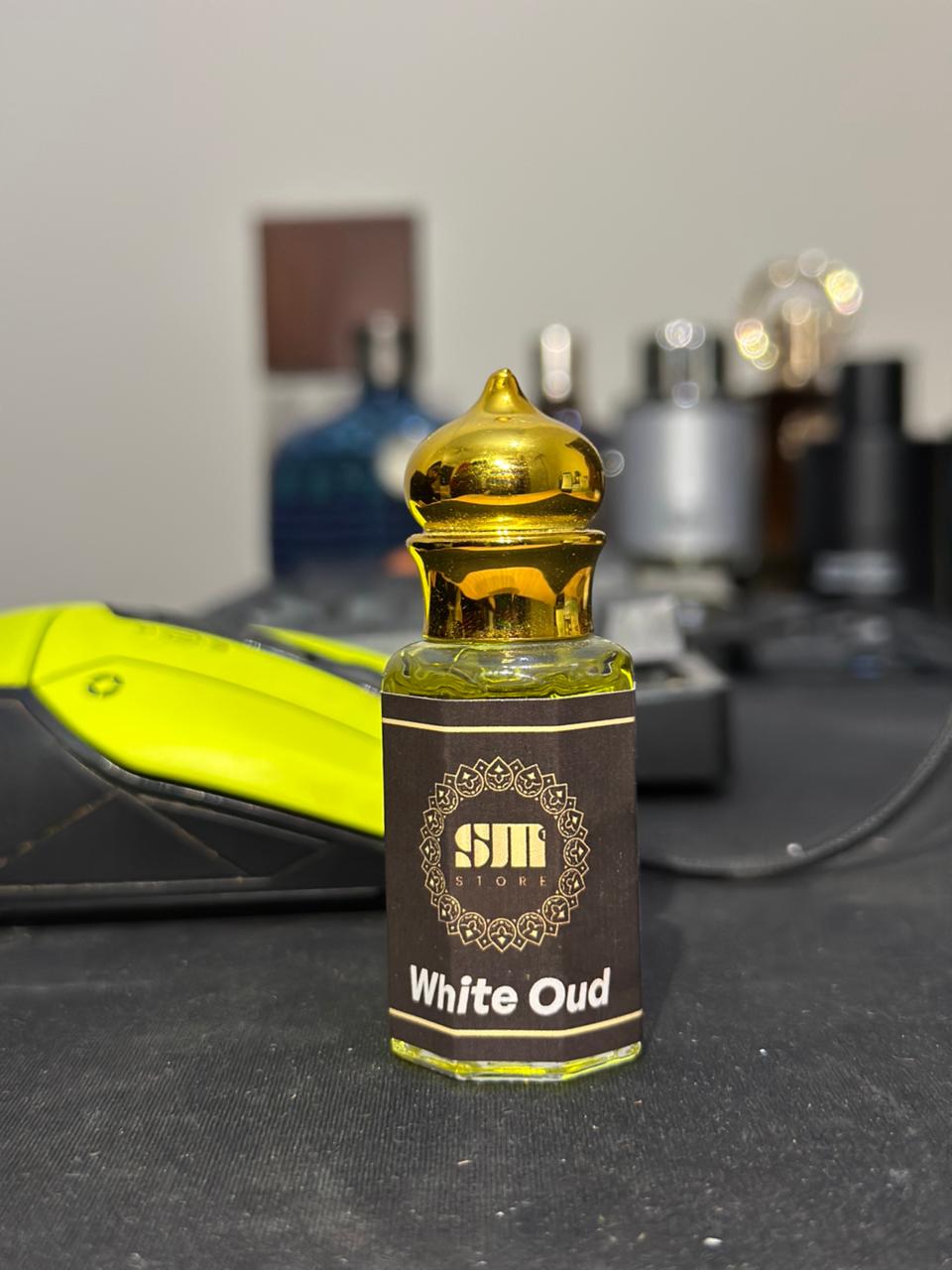 Signature Luxury Attar Combo – Premium Long Lasting Attar Deal in Pakistan